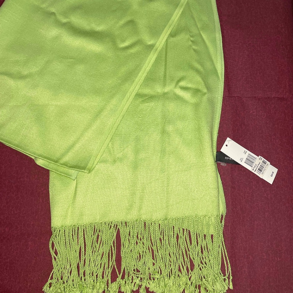 Jones New York  Light Green Scarf lightweight New
